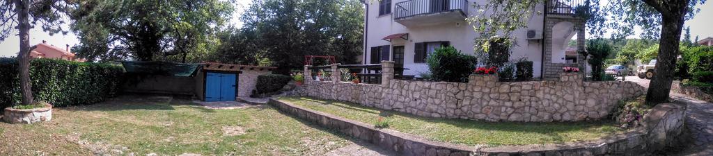 Apartments Kalac Labin  Exteriör bild